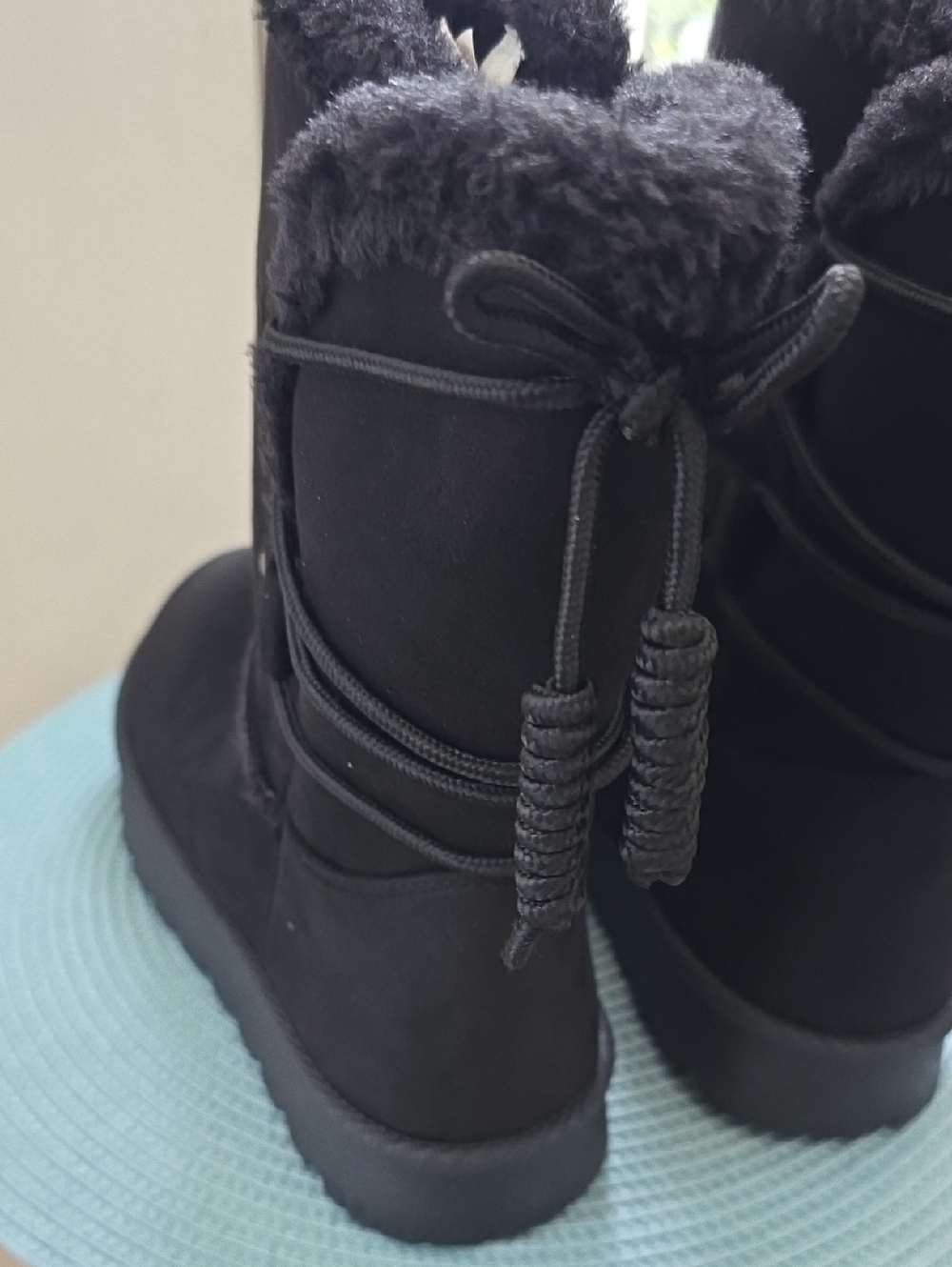 POP BRAND WOMEN'S BLACK SUEDELIKE SLIP-ON BOOTS SIZE 6.5. - Picture 6 of 15